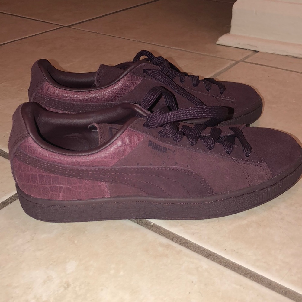 Puma sneakers